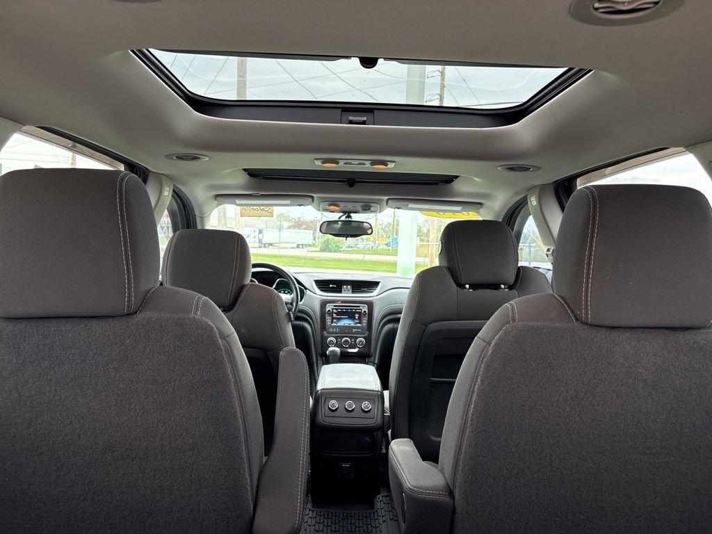 Used 2016 Chevrolet Traverse LT w/ Style and Technology Package AWD/4WD image 13