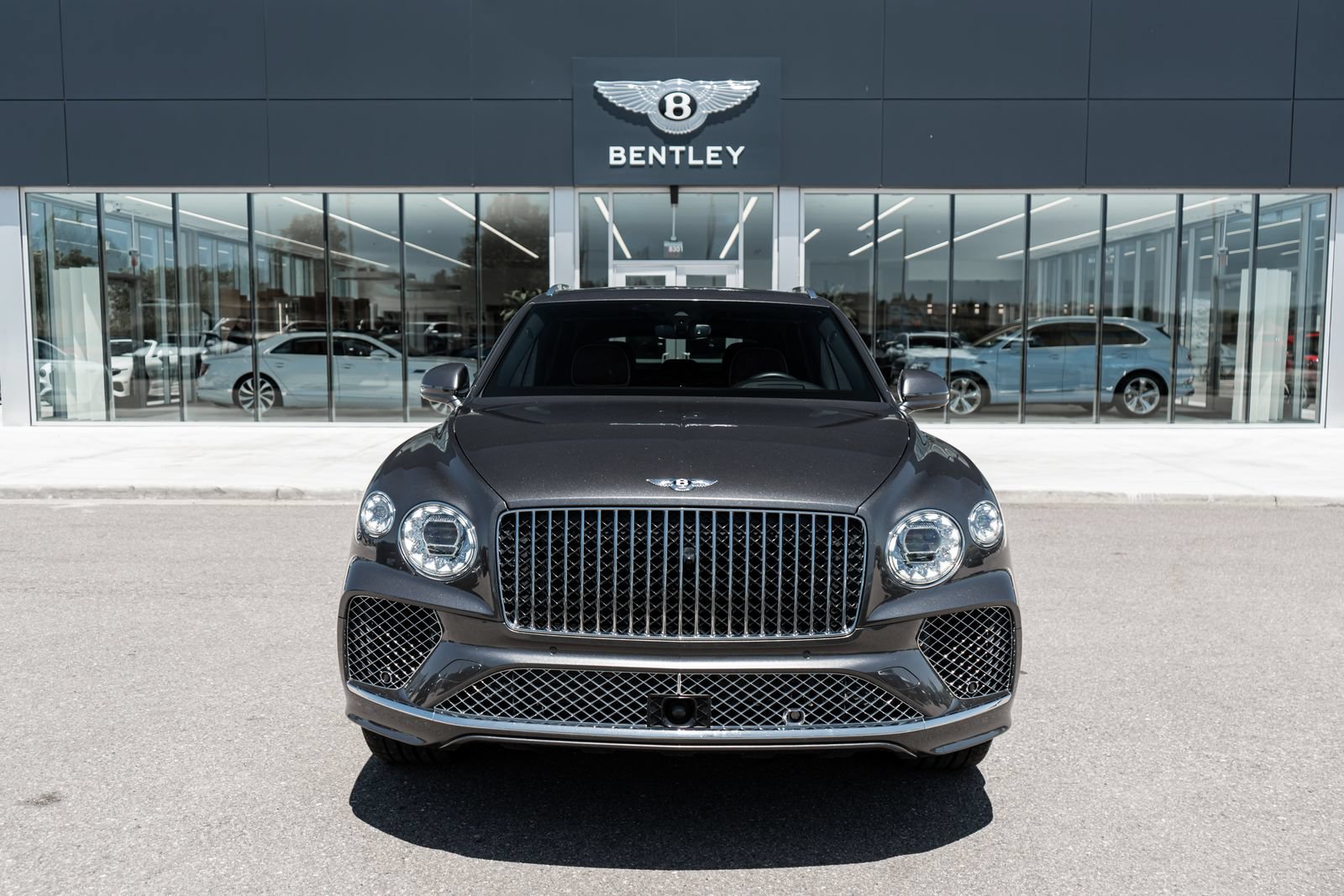 Certified 2024 Bentley Bentayga AWD/4WD image 19