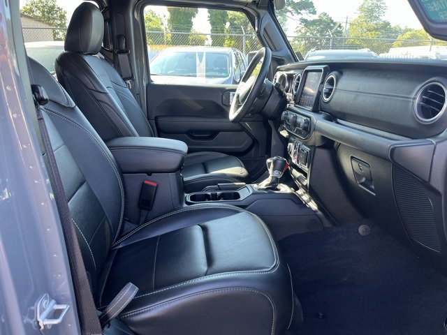 Used 2023 Jeep Wrangler Unlimited Sahara w/ Cold Weather Group image 12