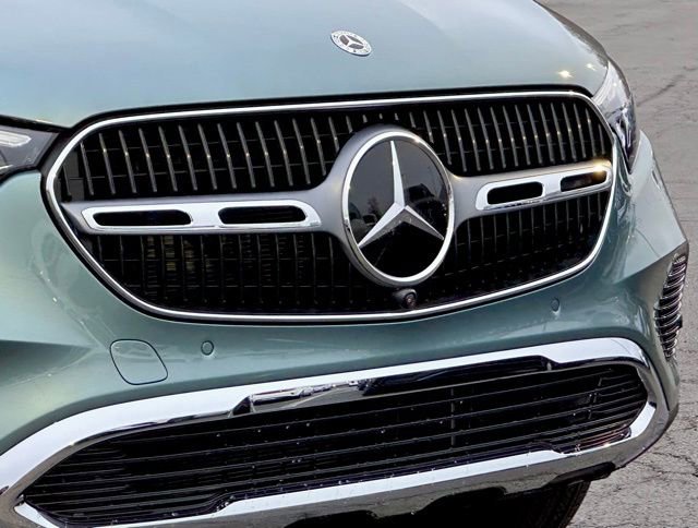 New 2026 Mercedes-Benz GLC 300 4MATIC image 2