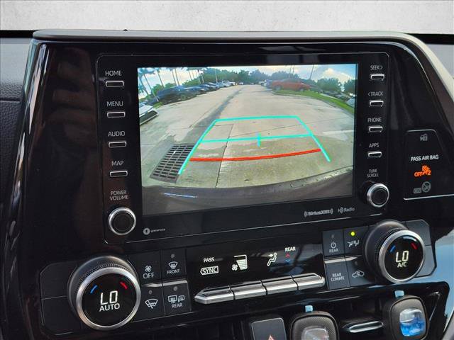 Certified 2021 Toyota Highlander LE FWD image 13