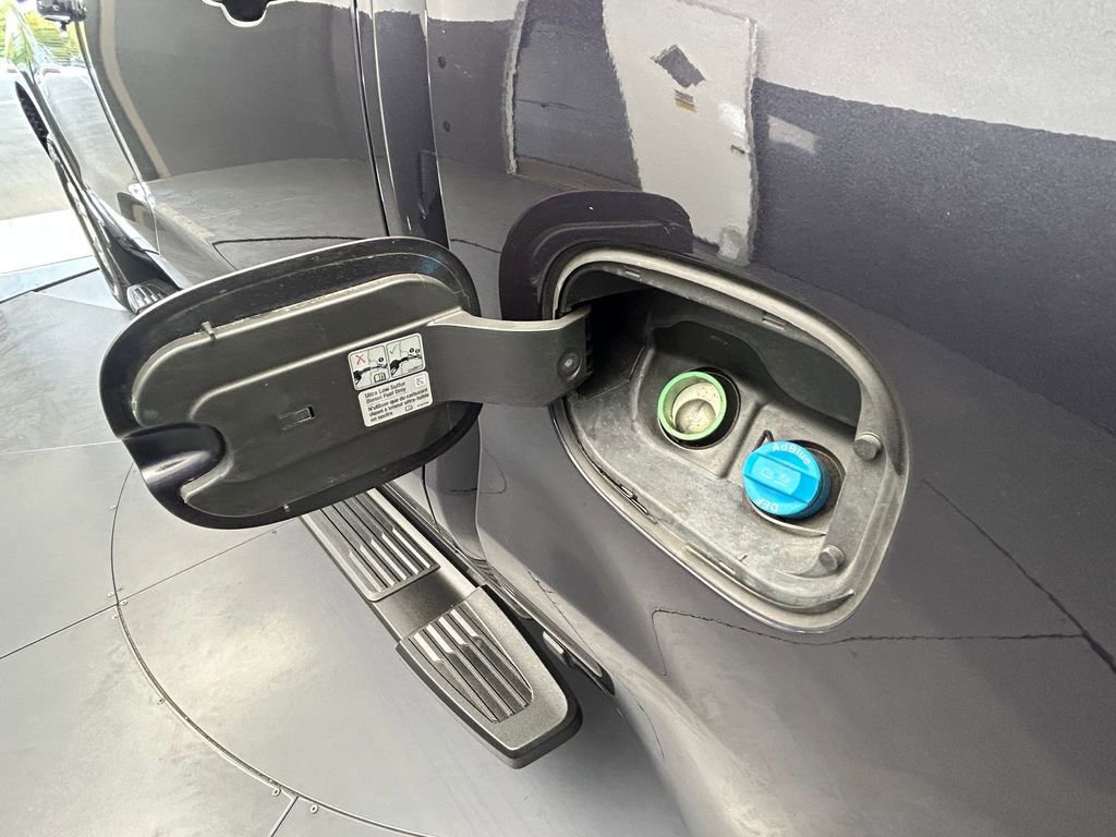 Used 2023 Chevrolet Silverado 1500 RST image 40