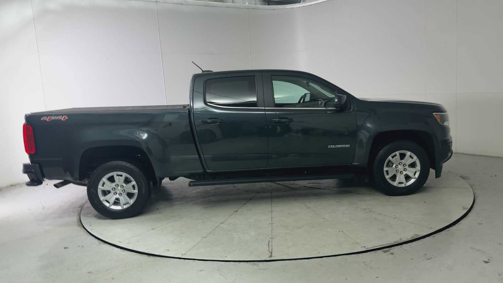 Used 2018 Chevrolet Colorado LT image 9
