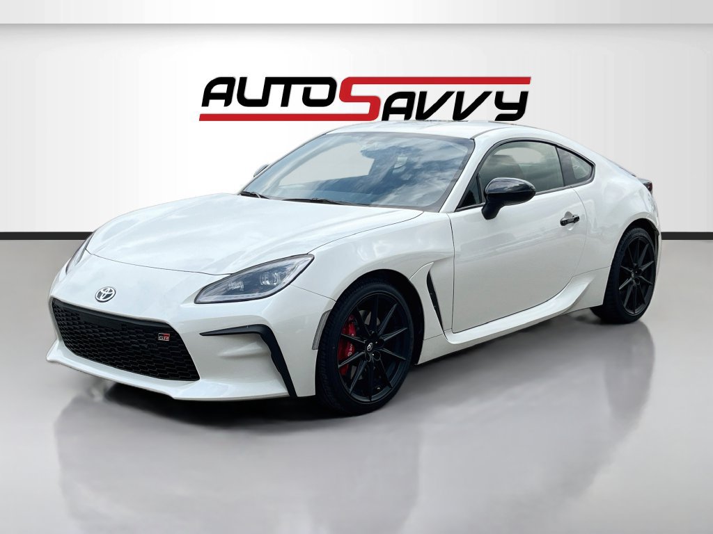 Used 2024 Toyota GR86 TRUENO Edition RWD image 3