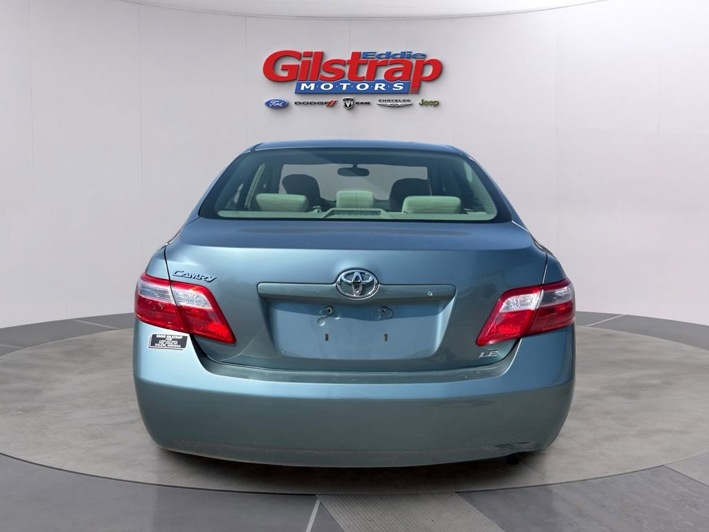 Used 2009 Toyota Camry SE FWD image 4
