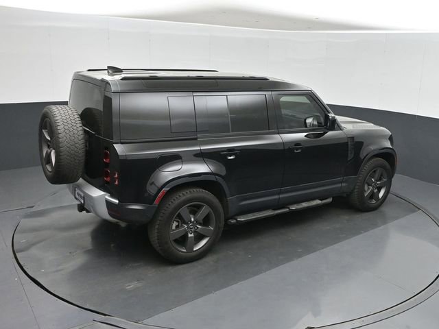 Used 2025 Land Rover Defender 110 S AWD/4WD image 31