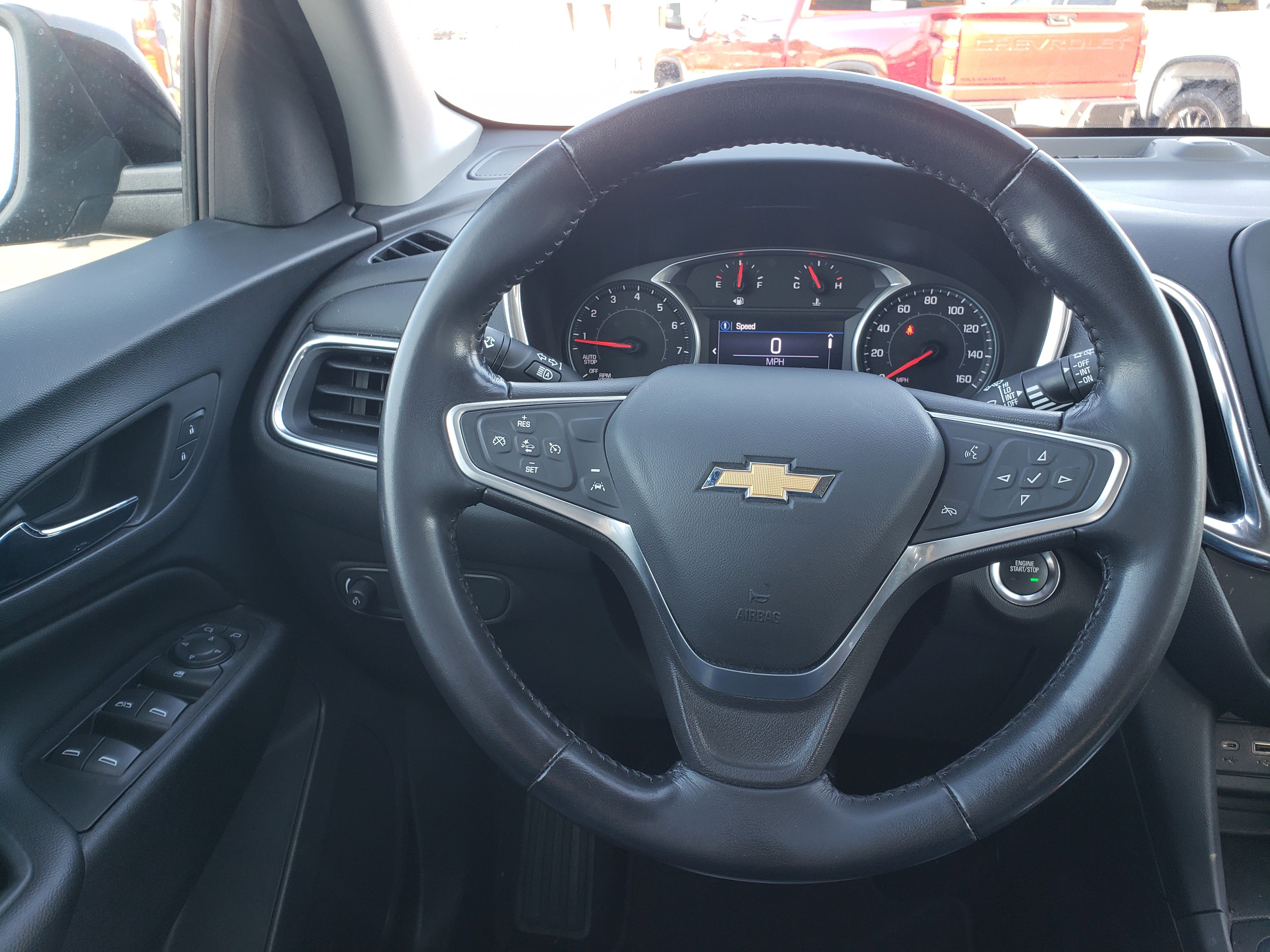 Used 2022 Chevrolet Equinox LT w/ Driver Convenience Package image 18
