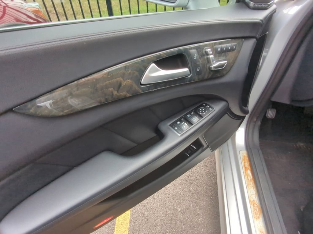 Used 2016 Mercedes-Benz CLS 400 4MATIC image 9