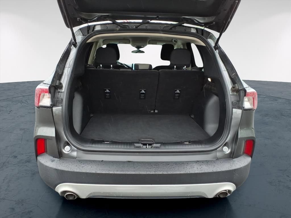 Used 2020 Ford Escape SE FWD image 11