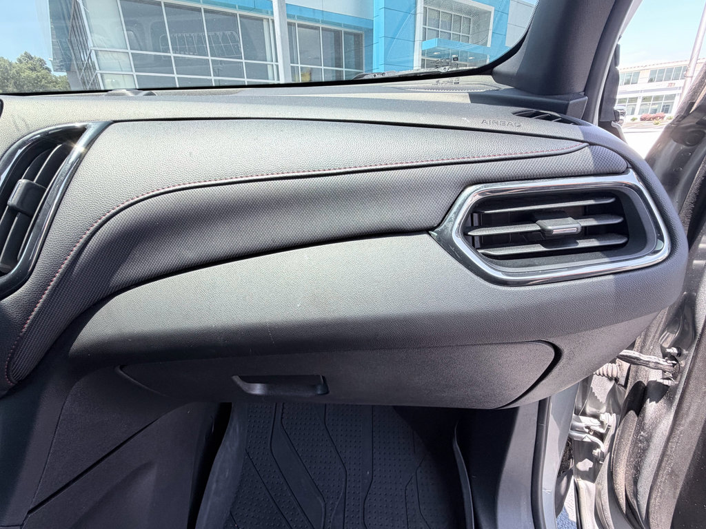 Used 2023 Chevrolet Equinox RS FWD image 19