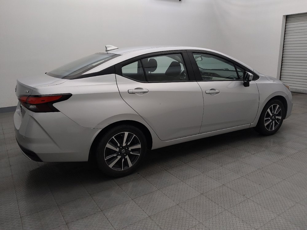 Used 2021 Nissan Versa SV image 10