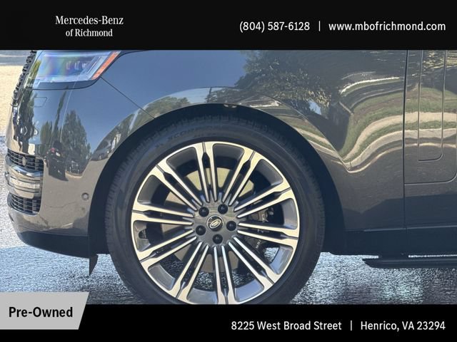 Used 2023 Land Rover Range Rover SE AWD/4WD image 11