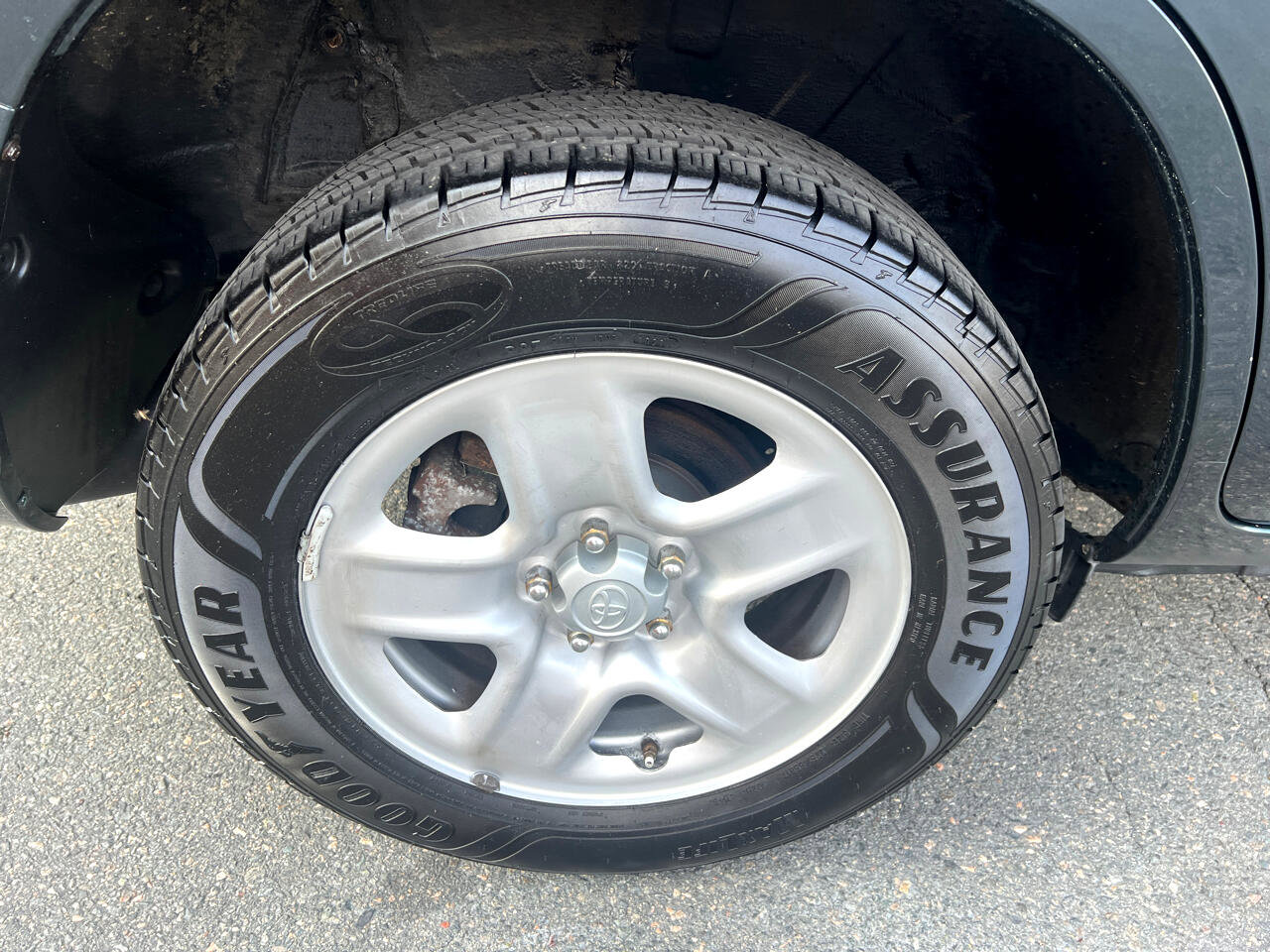 Used 2009 Toyota RAV4 4WD image 30