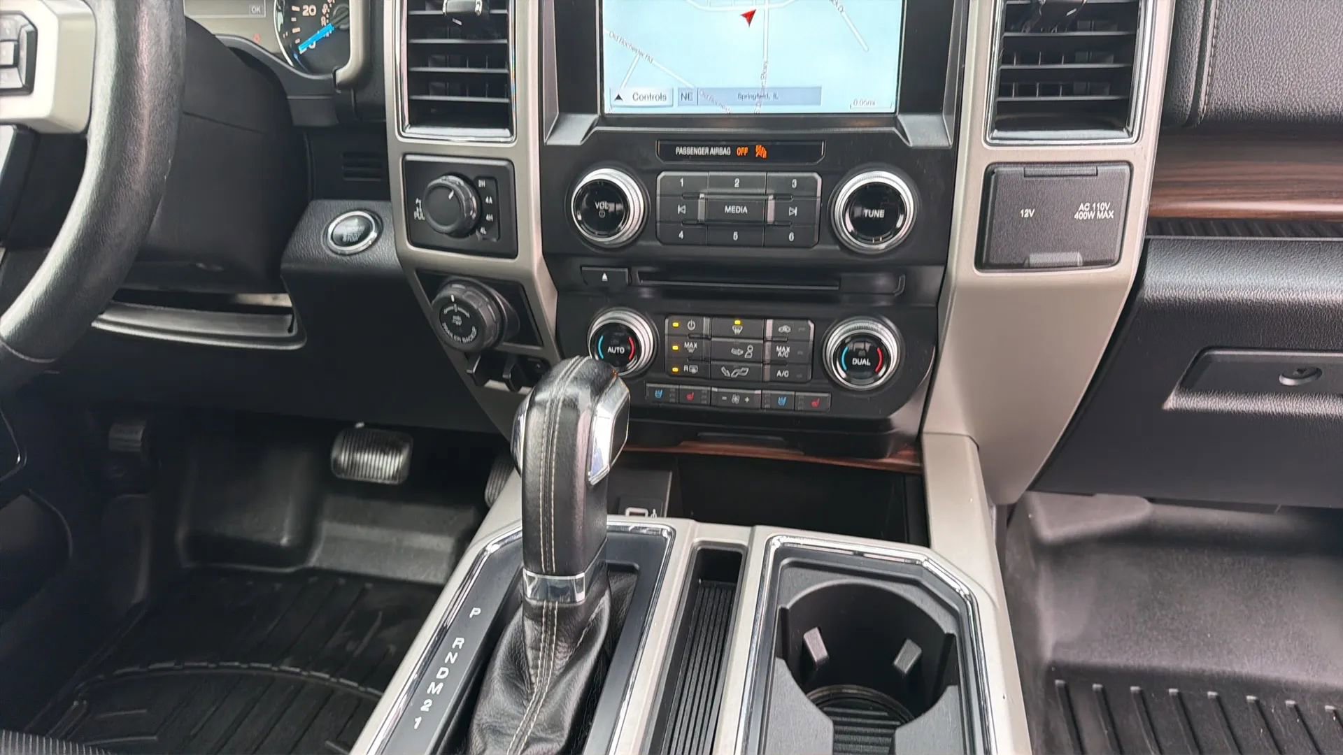 Used 2017 Ford F150 Lariat w/ Equipment Group 502A Luxury image 88