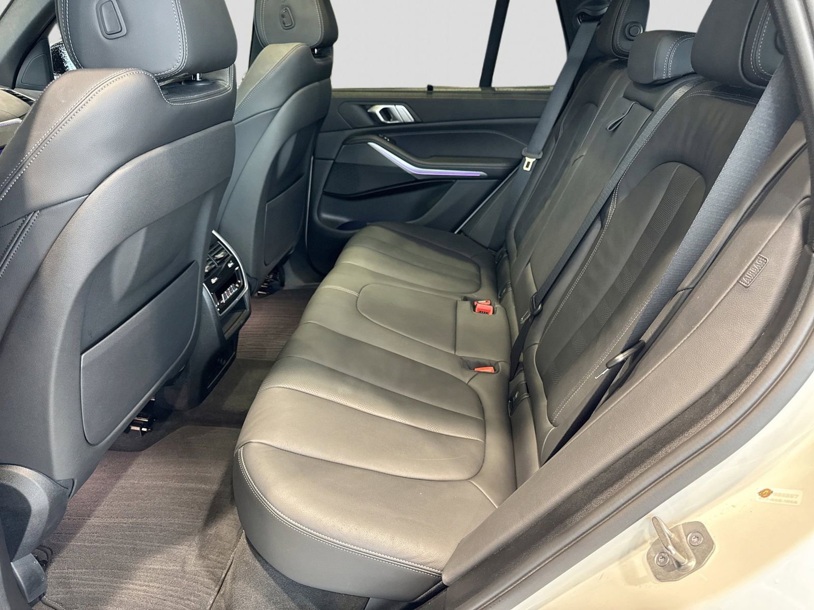 Used 2021 BMW X5 xDrive40i image 5