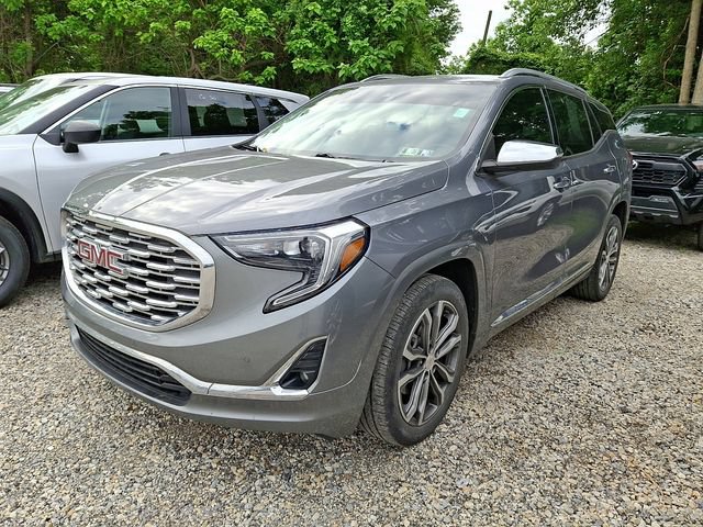Certified 2020 GMC Terrain Denali w/ LPO, Floor Liner Package FWD image 3