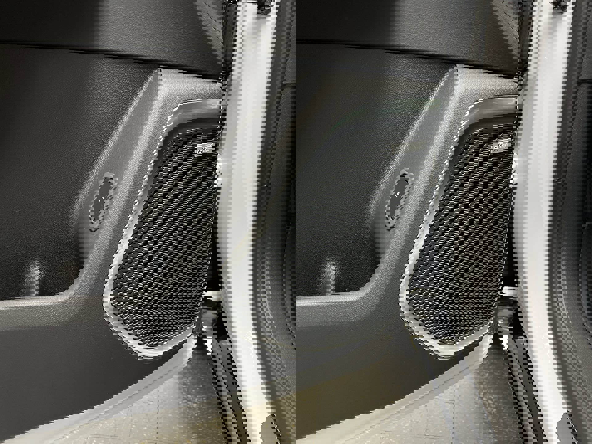 New 2026 Buick Enclave Sport Touring w/ Power Package image 59