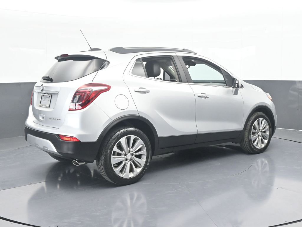 Used 2020 Buick Encore Preferred image 6