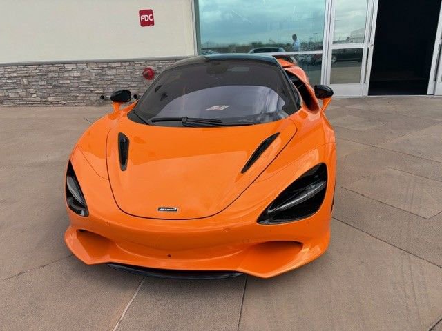 Used 2025 McLaren 750S Spider RWD image 3