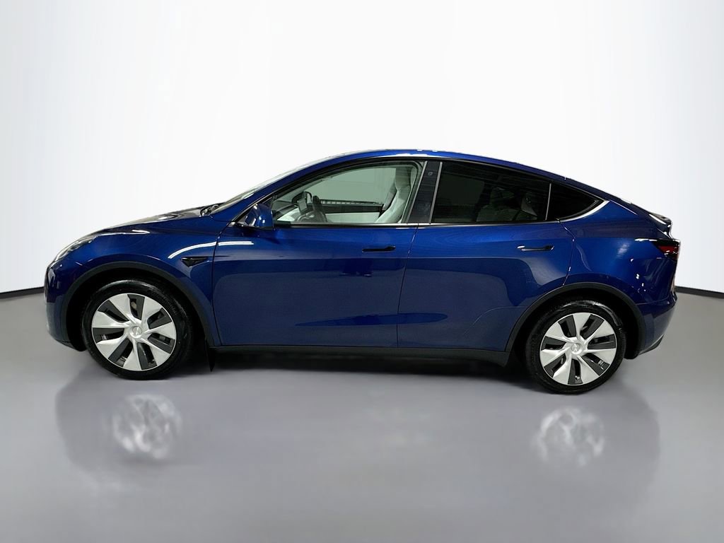 Used 2020 Tesla Model Y Long Range image 10