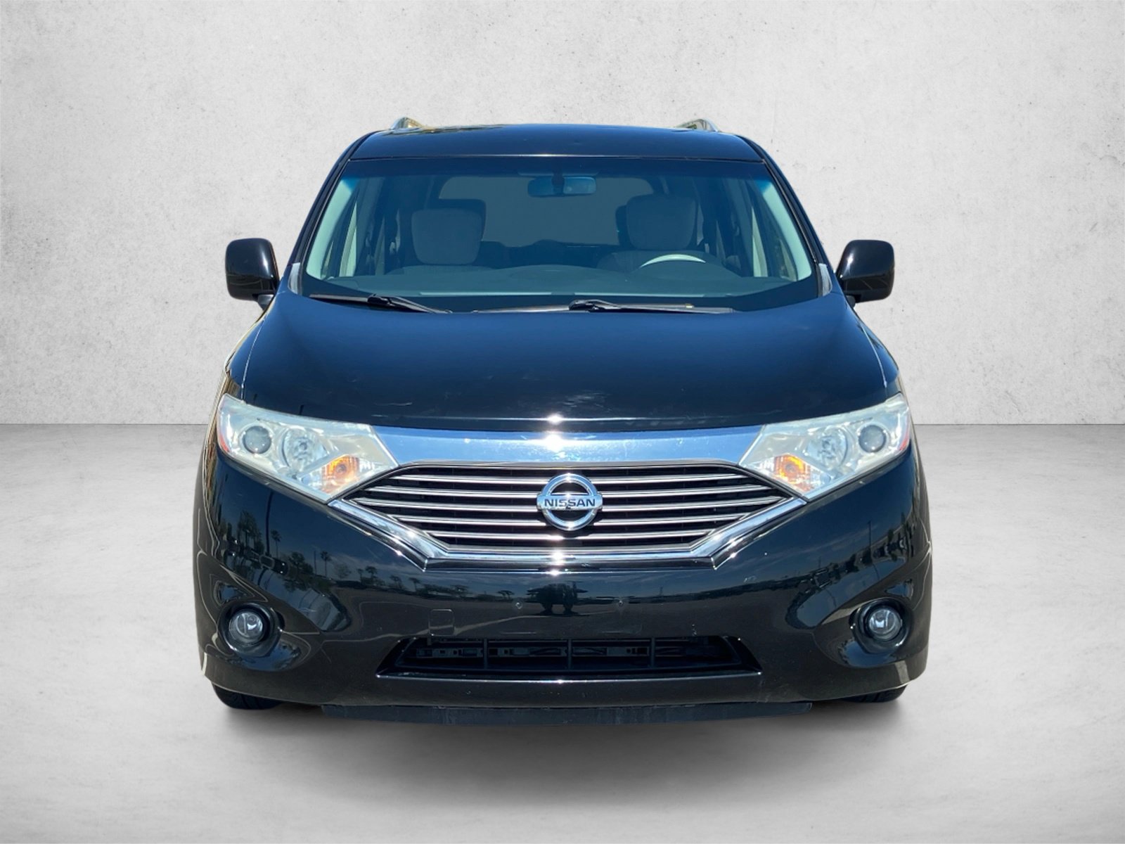 Used 2014 Nissan Quest SV FWD image 2