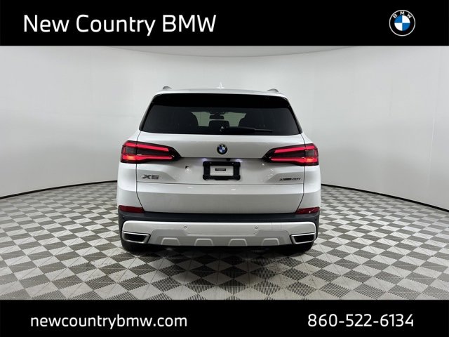 Used 2021 BMW X5 xDrive40i w/ Executive Package image 6