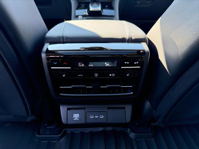 New 2026 Acura MDX w/ Advance Package image 16
