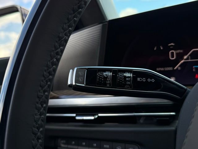 Used 2026 Cadillac Escalade Platinum Sport w/ LPO, Floor Liner Package image 10
