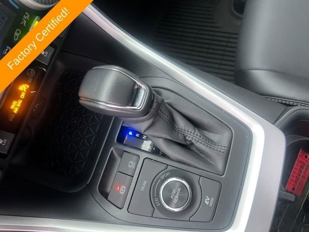 Certified 2025 Toyota RAV4 XLE Premium image 22