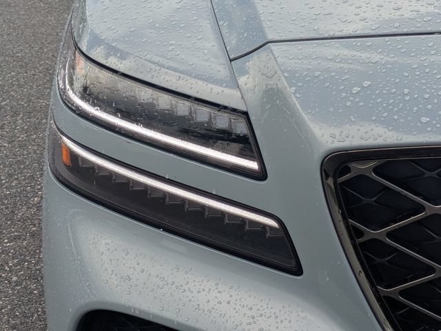 Used 2025 Genesis GV80 3.5T e-SC AWD/4WD image 10