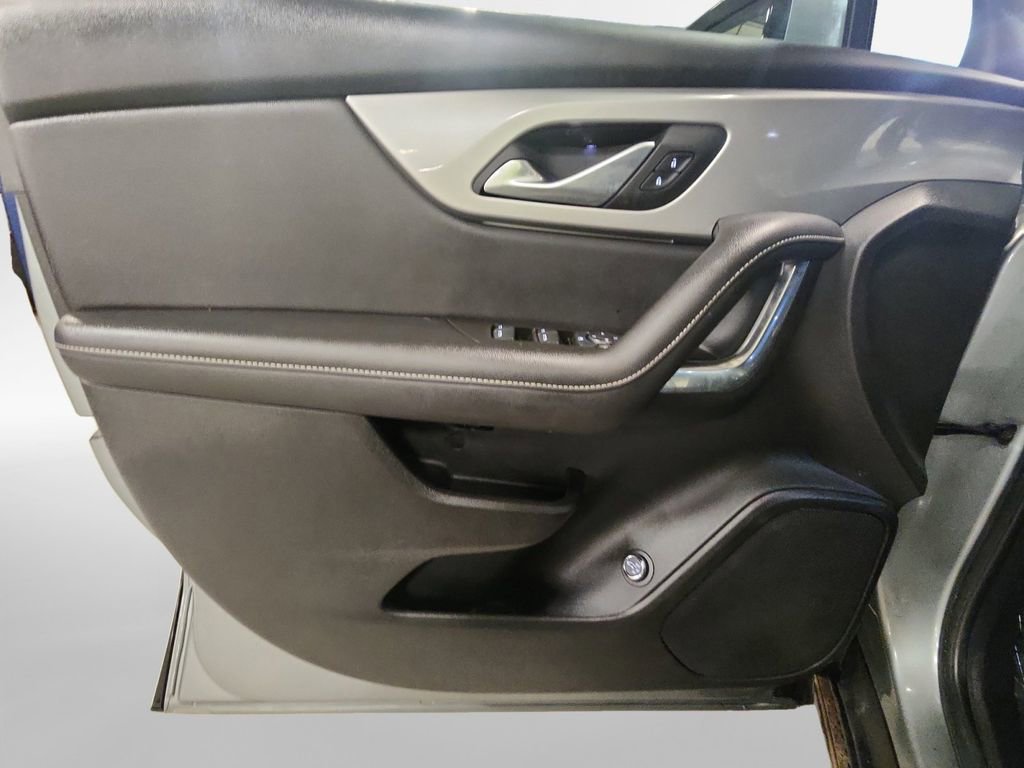 Certified 2023 Chevrolet Blazer LT w/ Convenience Package image 14