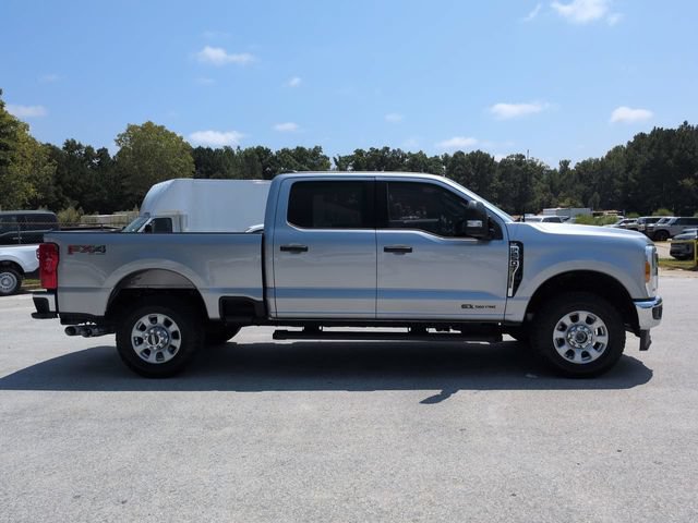 Used 2023 Ford F250 XLT AWD/4WD image 3