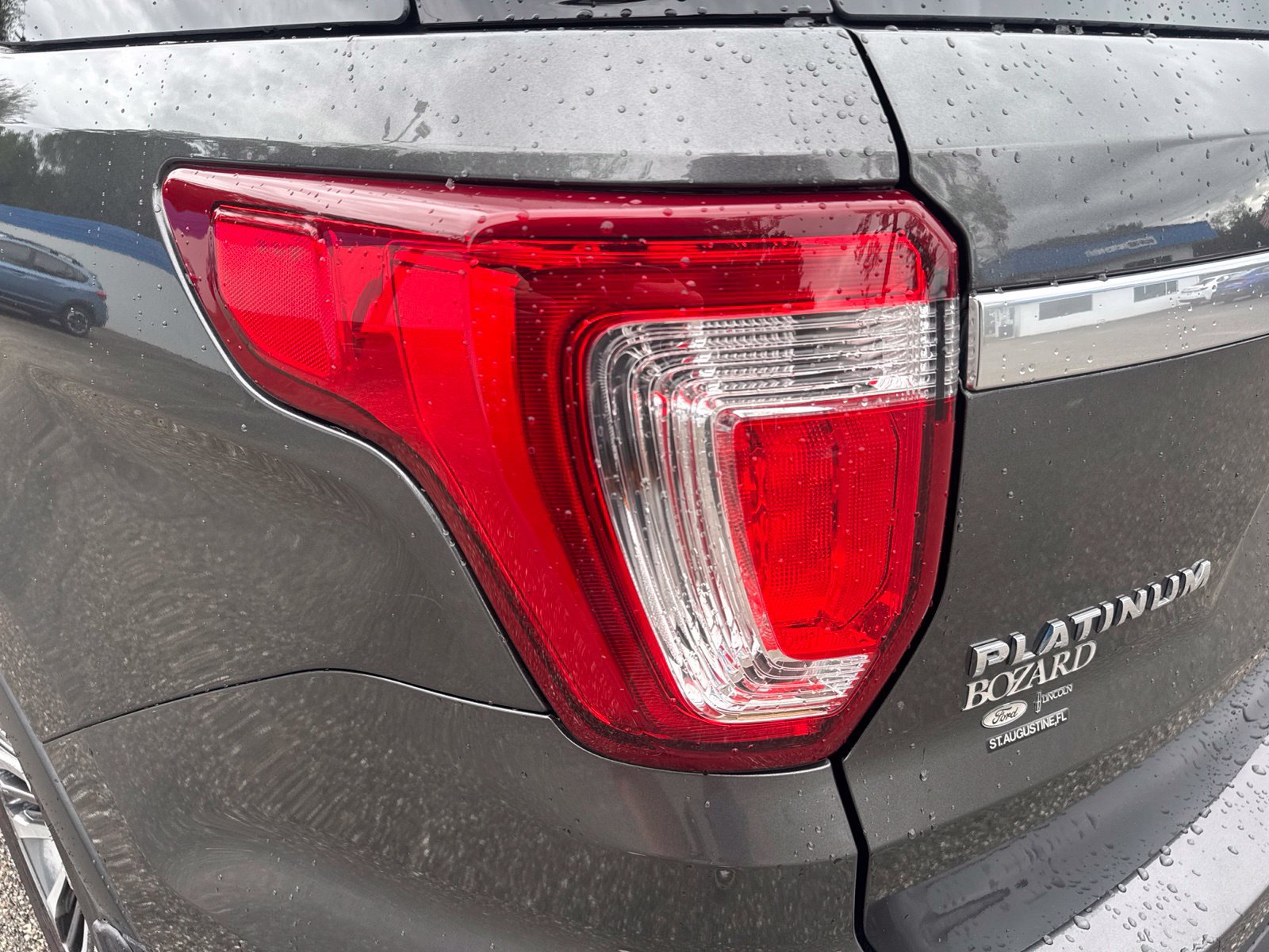 Used 2017 Ford Explorer Platinum AWD/4WD image 11