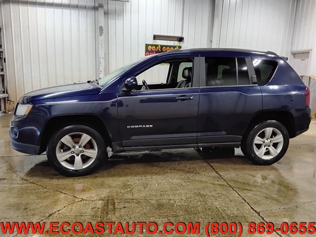 Used 2015 Jeep Compass Latitude AWD/4WD image 5