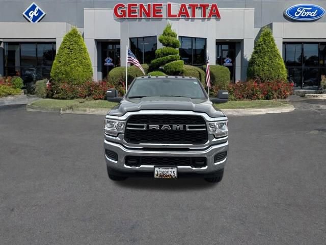Used 2024 RAM 2500 Tradesman w/ Chrome Appearance Group image 2