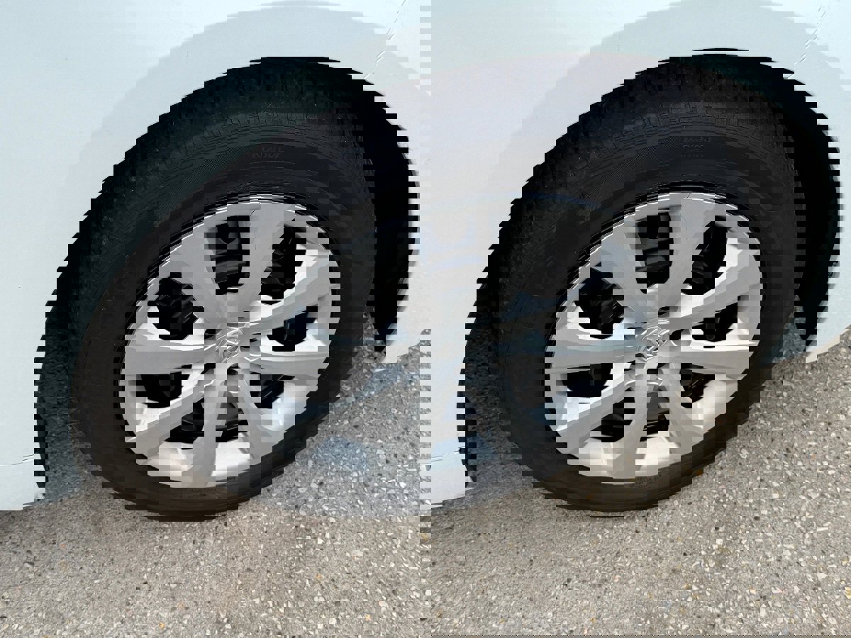 Used 2023 Toyota Corolla LE image 13