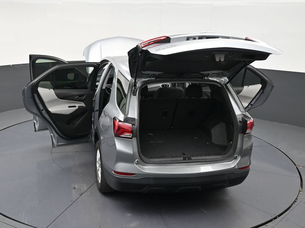 Used 2024 Chevrolet Equinox LS FWD image 32