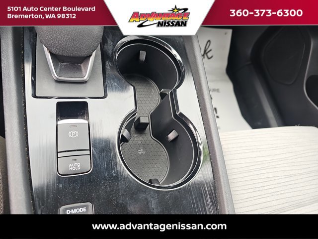 Used 2023 Nissan Rogue SV image 15