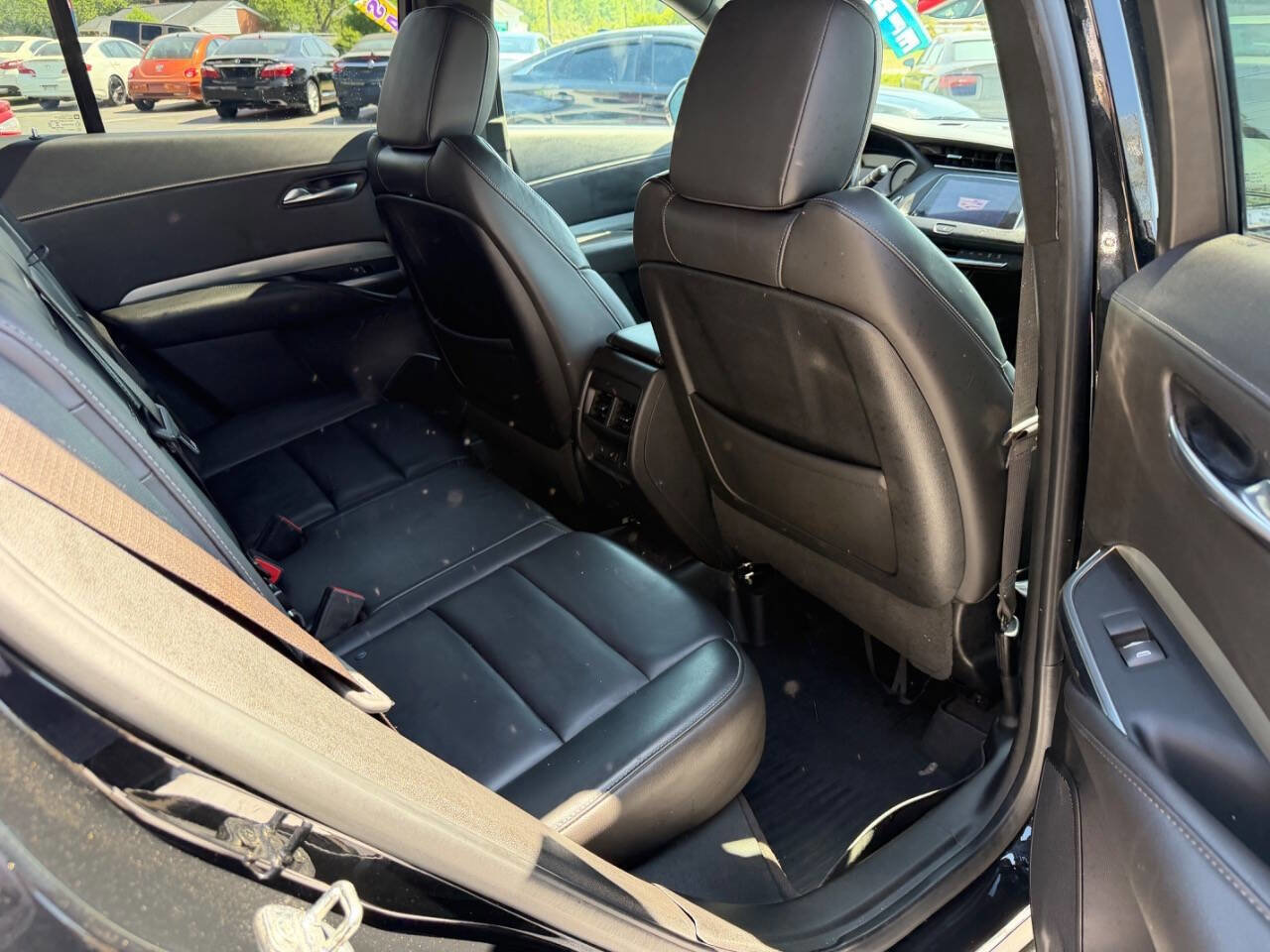 Used 2019 Cadillac XT4 Premium Luxury w/ LPO, Midnight Sport Package image 12