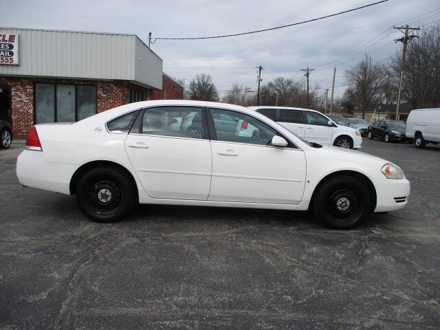 Used 2007 Chevrolet Impala Police Unmarked 4dr Sedan image 4