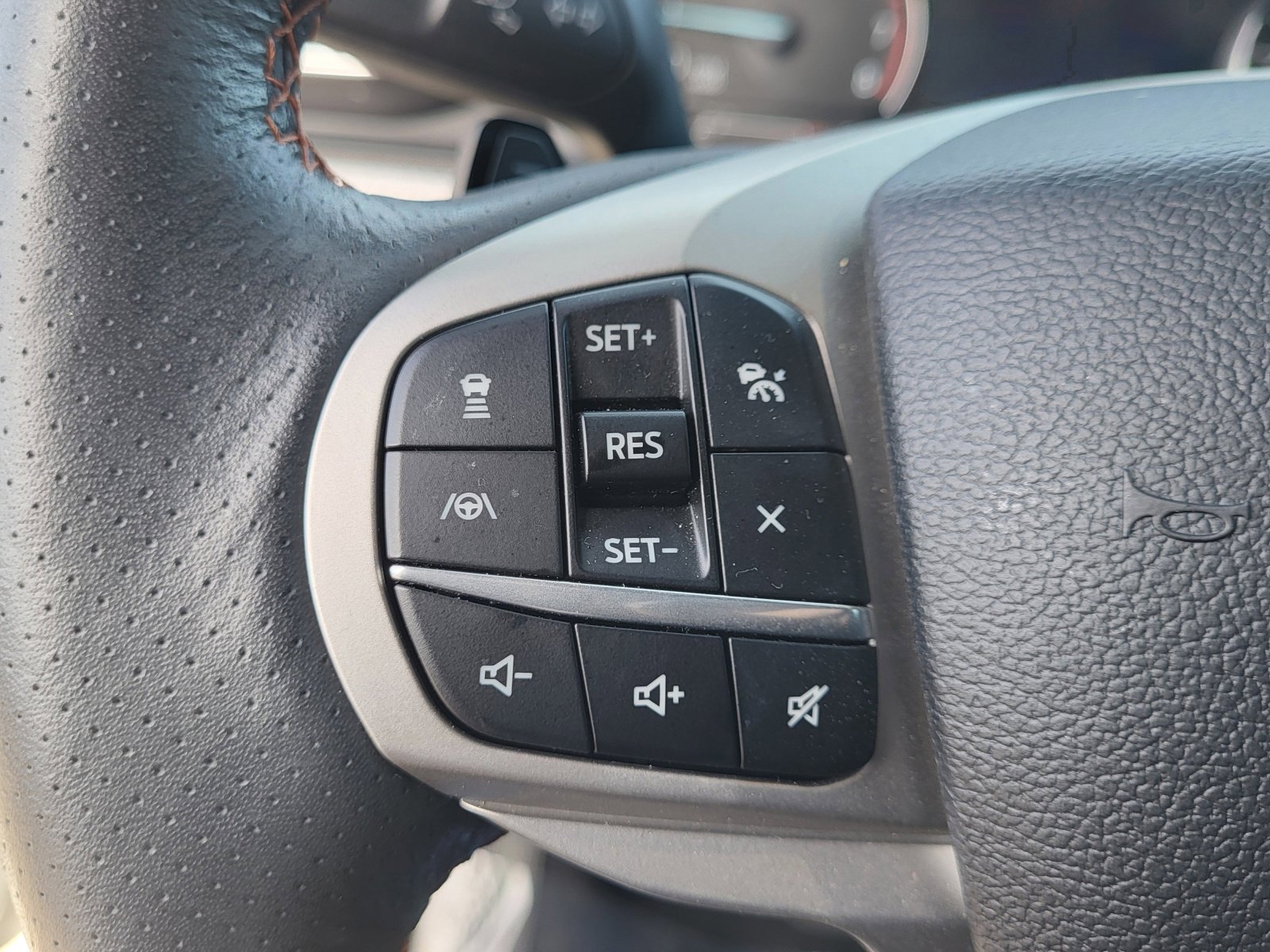 Used 2024 Ford Explorer Timberline w/ Timberline Technology Package image 27