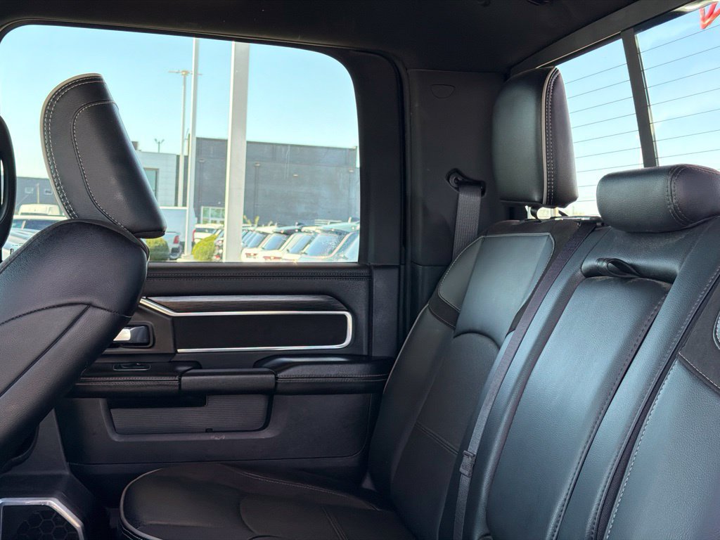 Used 2024 RAM 3500 Laramie w/ Night Edition AWD/4WD image 18