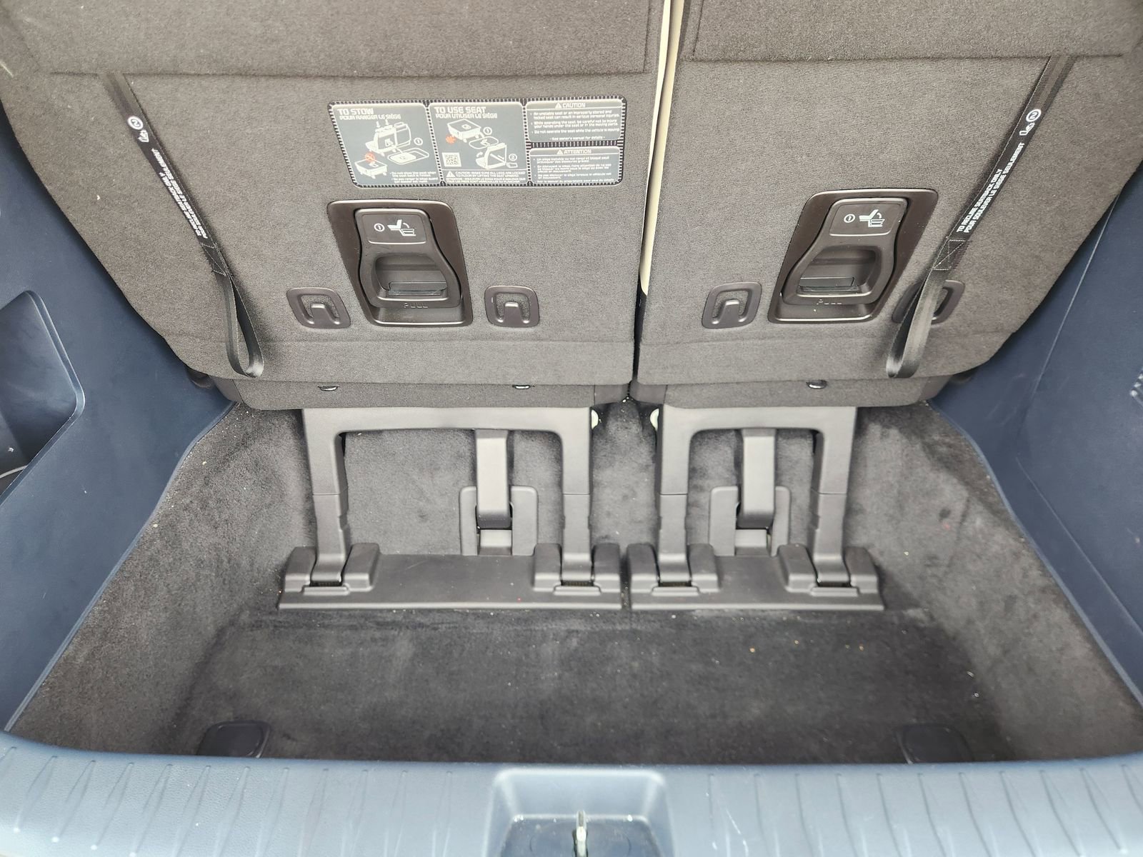 Used 2025 Kia Carnival SX Prestige FWD image 34