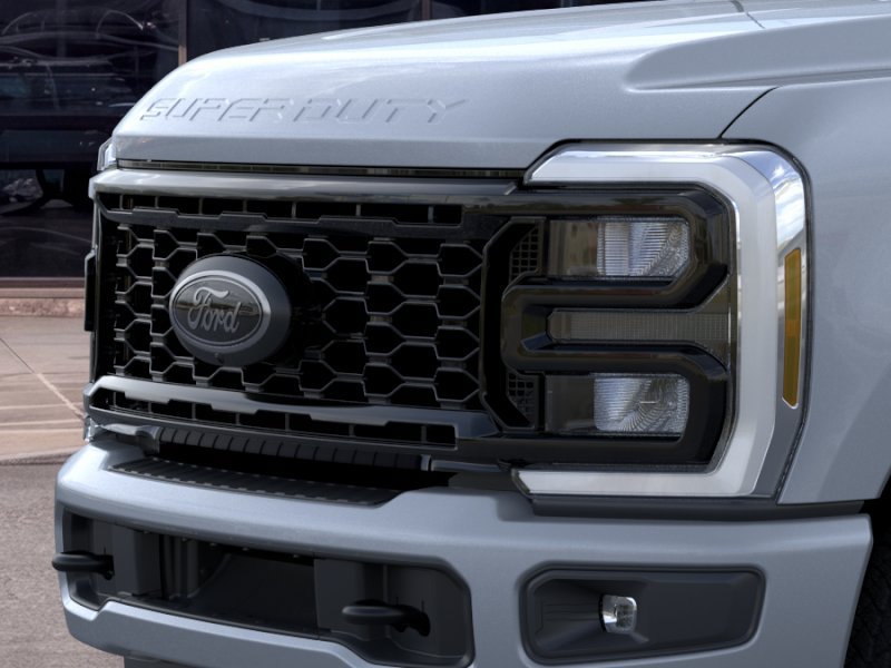 New 2026 Ford F250 Lariat w/ Black Appearance Package AWD/4WD image 17