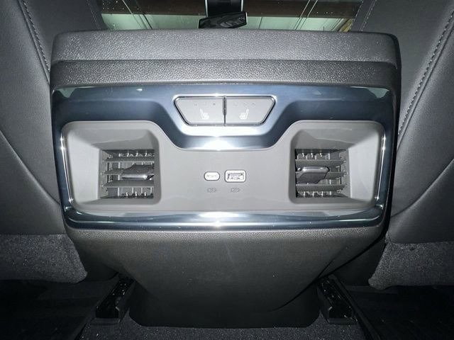 New 2025 GMC Sierra 2500 SLT w/ SLT Premium Package image 21