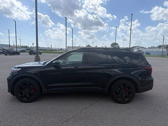 Used 2021 Ford Explorer ST w/ Equipment Group 401A AWD/4WD image 3