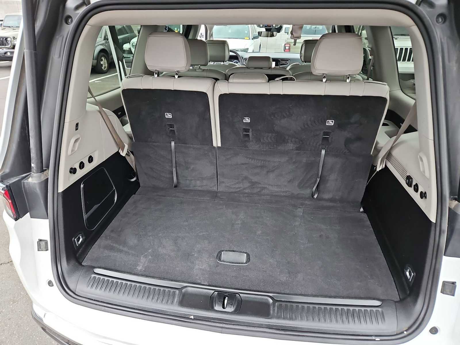 Used 2022 Jeep Wagoneer Series I image 34