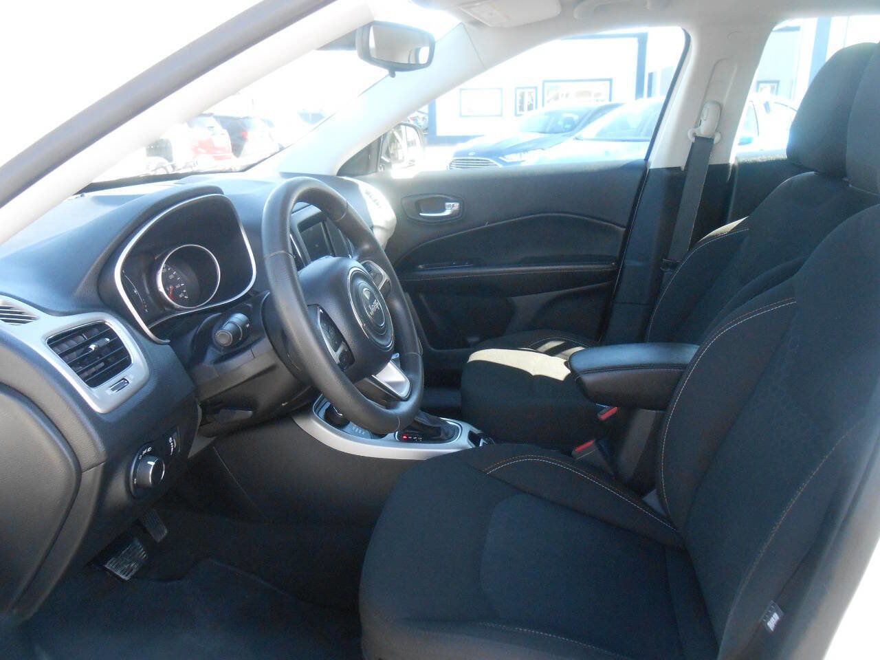 Used 2020 Jeep Compass Sport image 10