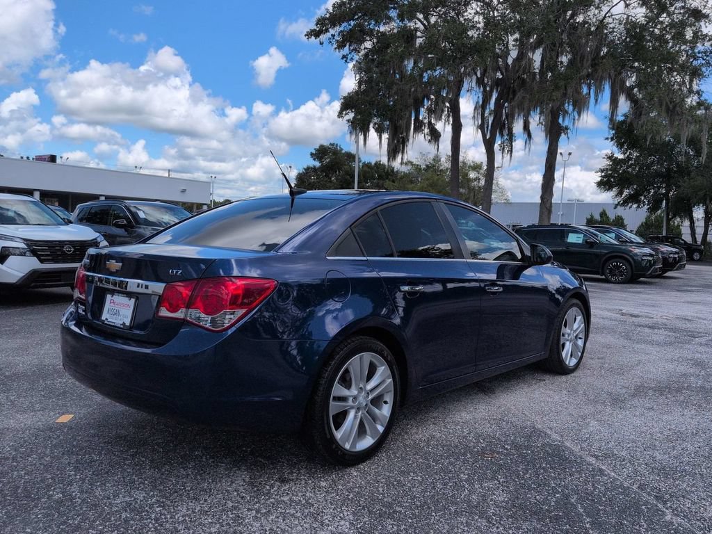 Used 2013 Chevrolet Cruze LTZ w/ Enhanced Safety Package FWD image 4