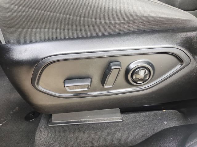 Used 2023 Jeep Grand Cherokee L Laredo image 15